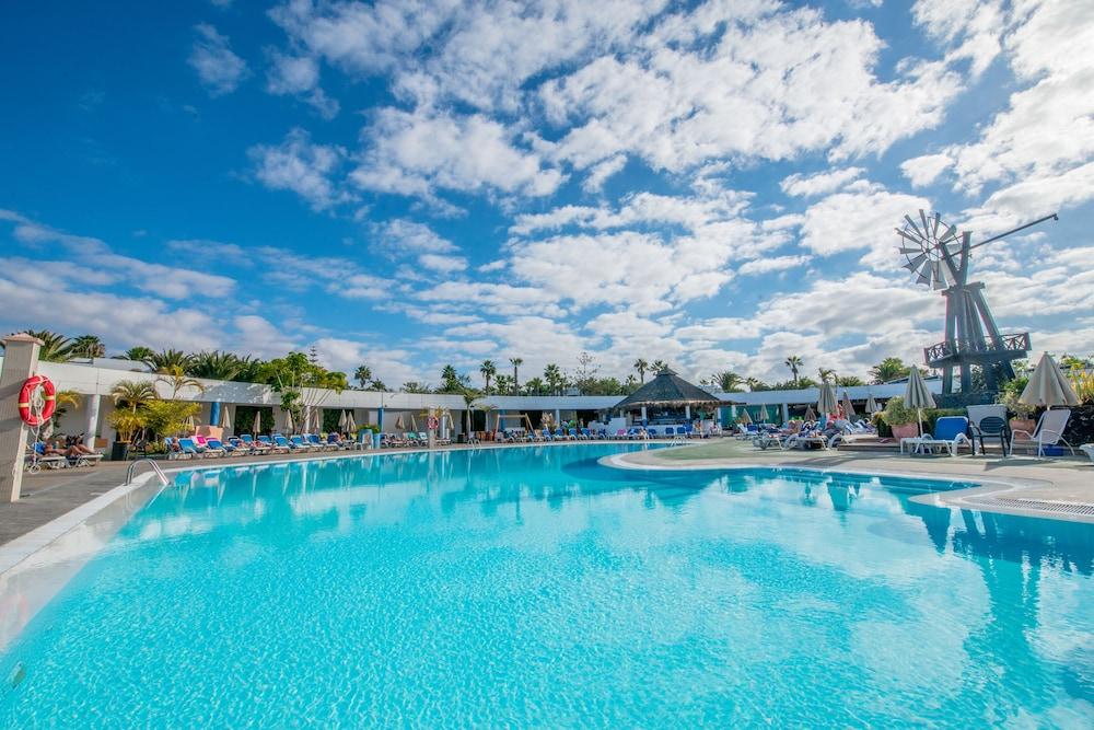 Relaxia Lanzasur Club - Aqualava Water Park Hotel Playa Blanca (Lanzarote)