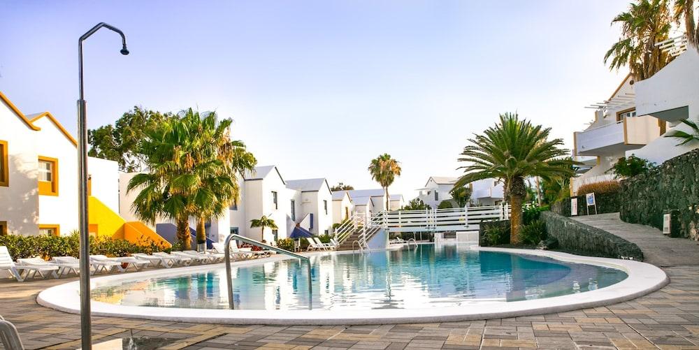Aparthotel Livvo Morromar