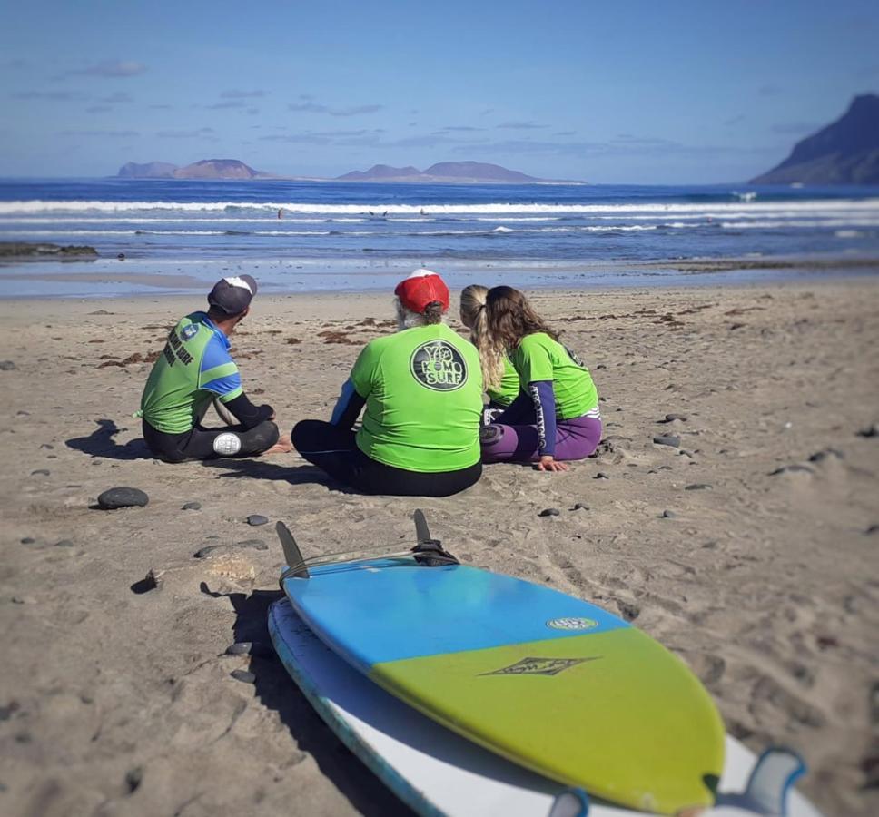 Hostal Yokomosurf Camp *