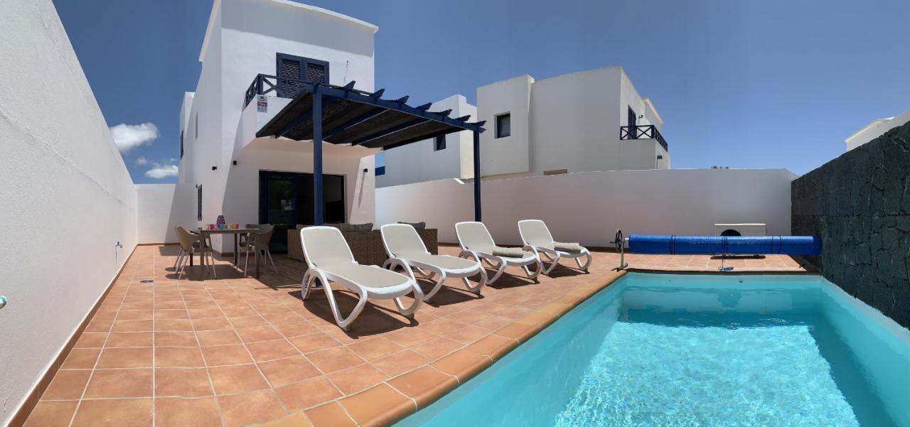 219 - Ramona By Now Ltd Villa Playa Blanca (Lanzarote)