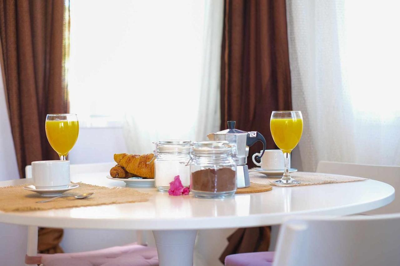 Vivienda Vacacional Audrey En Playa Roca *