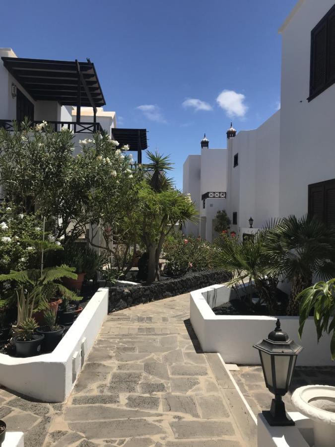 Apartamento Hogar Palmera With Pool & Playa Honda (Lanzarote)