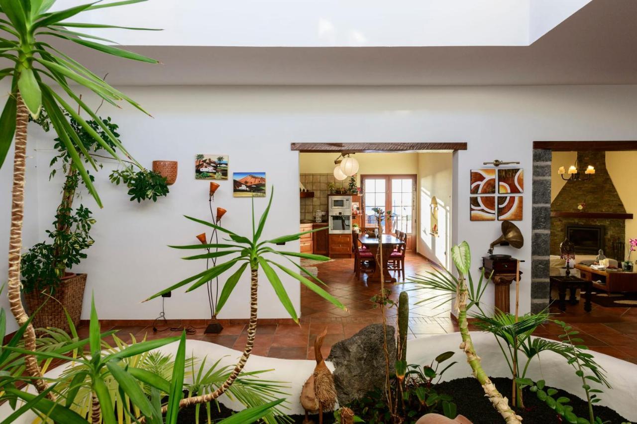 Villa El Mojón With Private Pool In Teguise El Mojon (Canary)