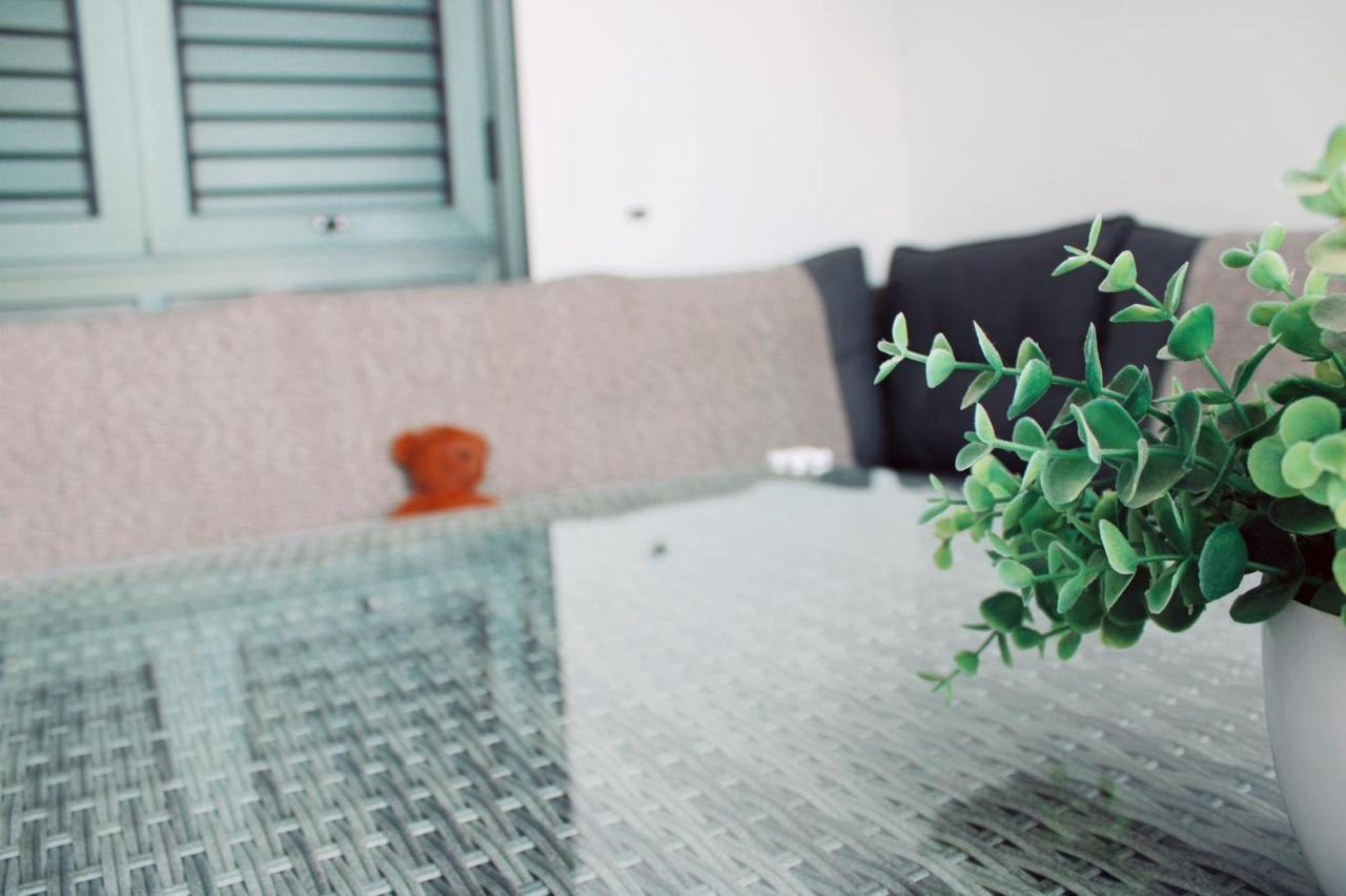 Apartamento Lovely Pool View Near Beach, Luz Y Mar + Vv License