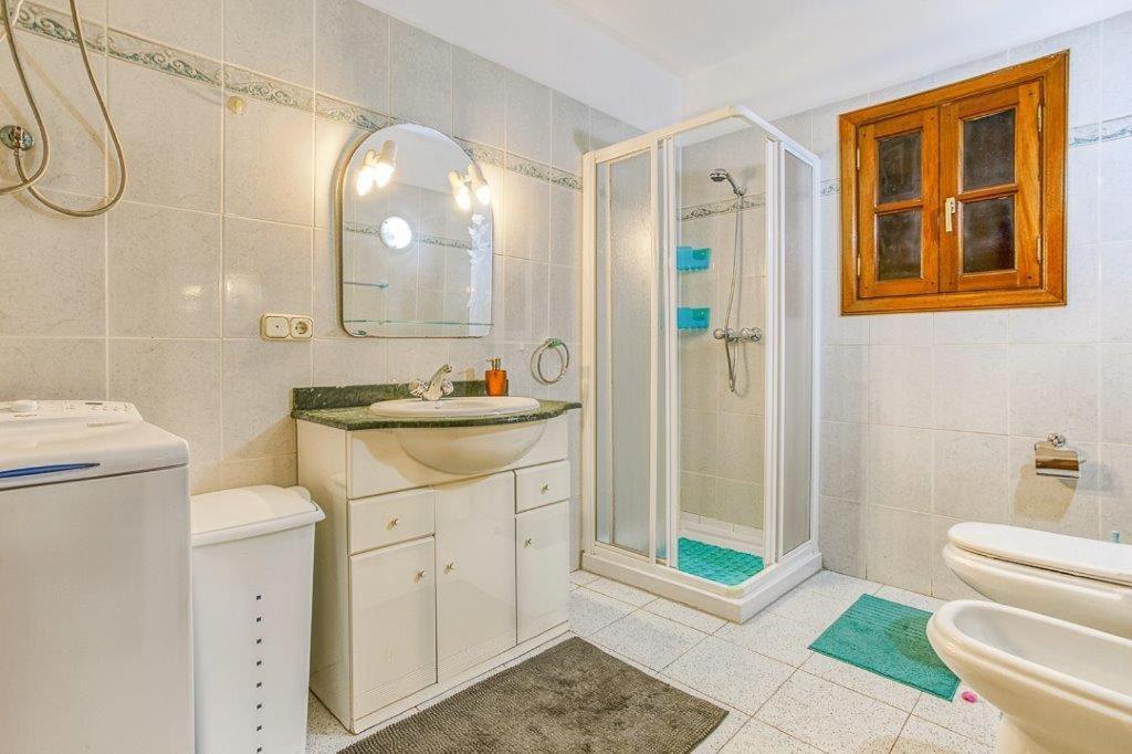 Hogar Palmera With Pool & Apartamento Playa Honda (Lanzarote)