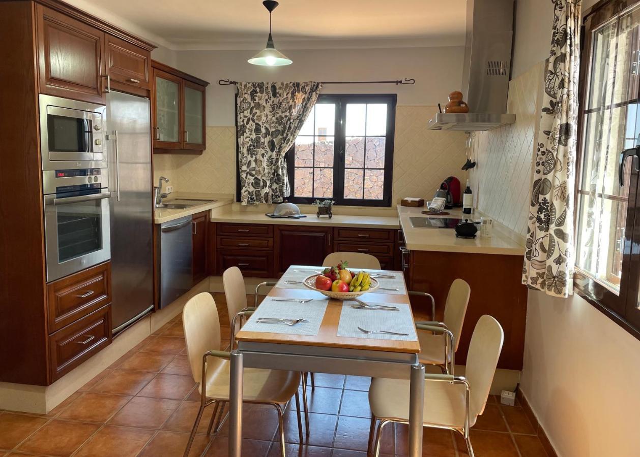 Casa El Guirre - Сasa de vacaciones Tinajo