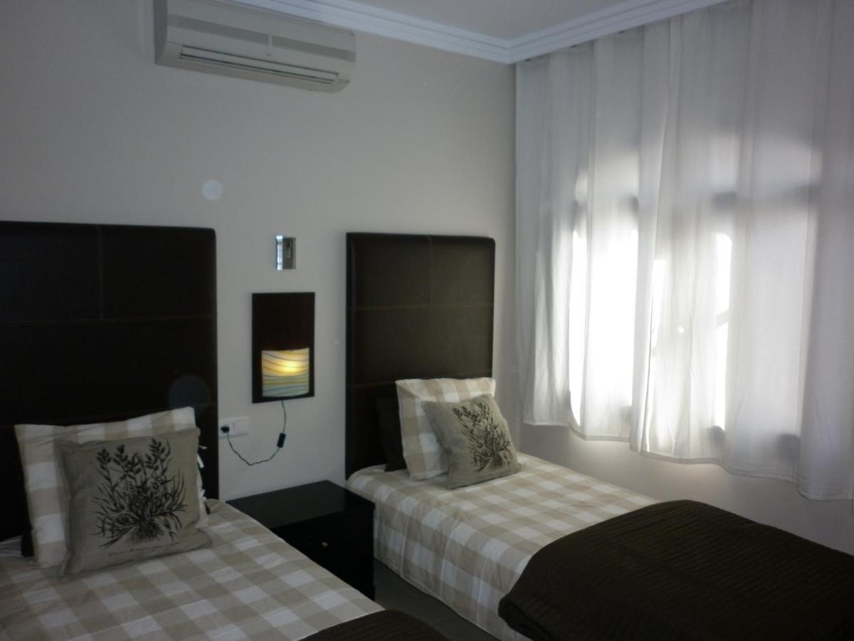 Apartamento Riviera Park 1a - 1st Floor - 2 Bedrooms - Air Con - Wi-fi - Uk Tv Puerto del Carmen (Lanzarote)
