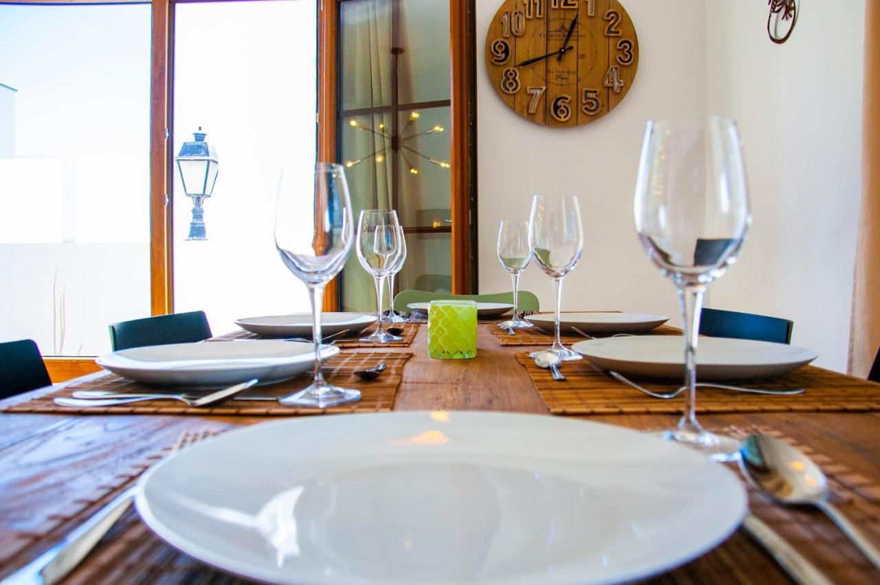 Luxury El Palmeral Villa *