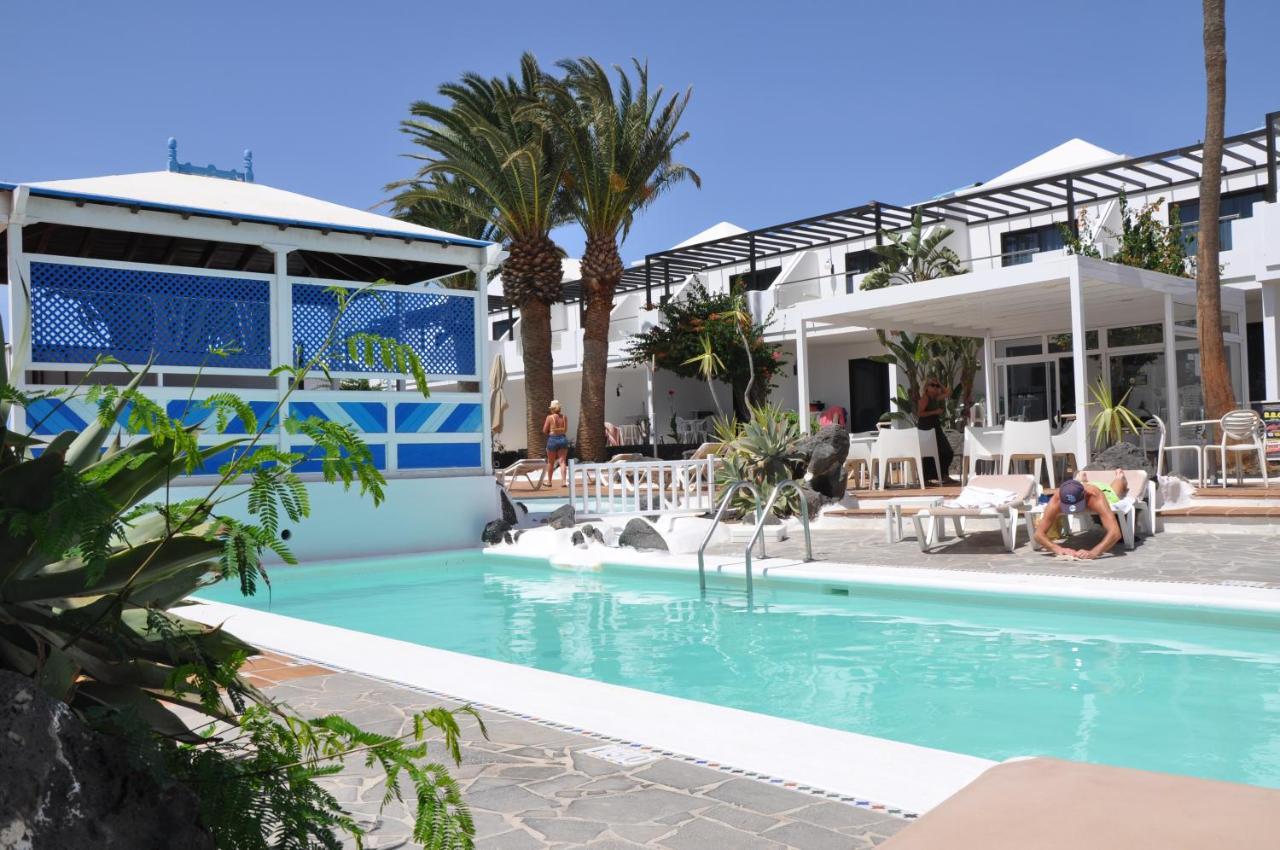 Aparthotel Tulipanes 2*
