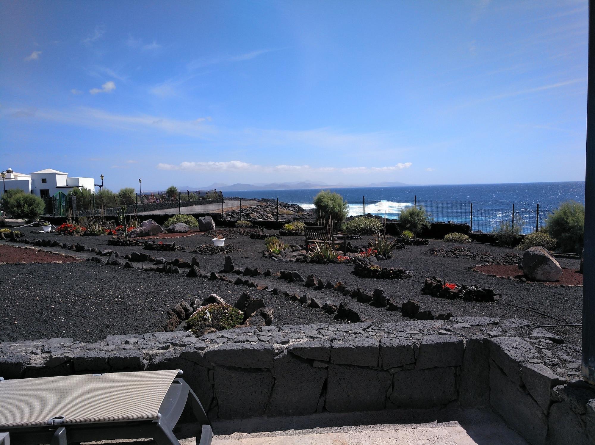 Vik Coral 3* Playa Blanca (Lanzarote)