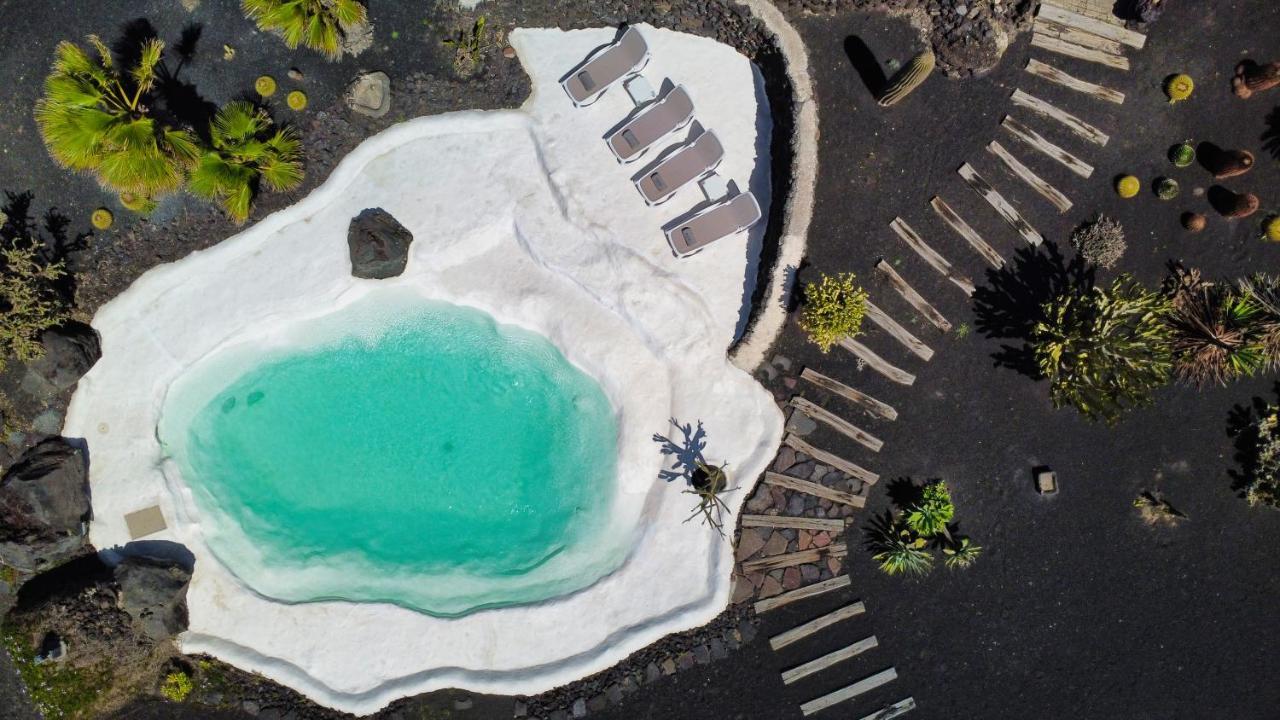 Luxe Ecovilla Listán * Uga