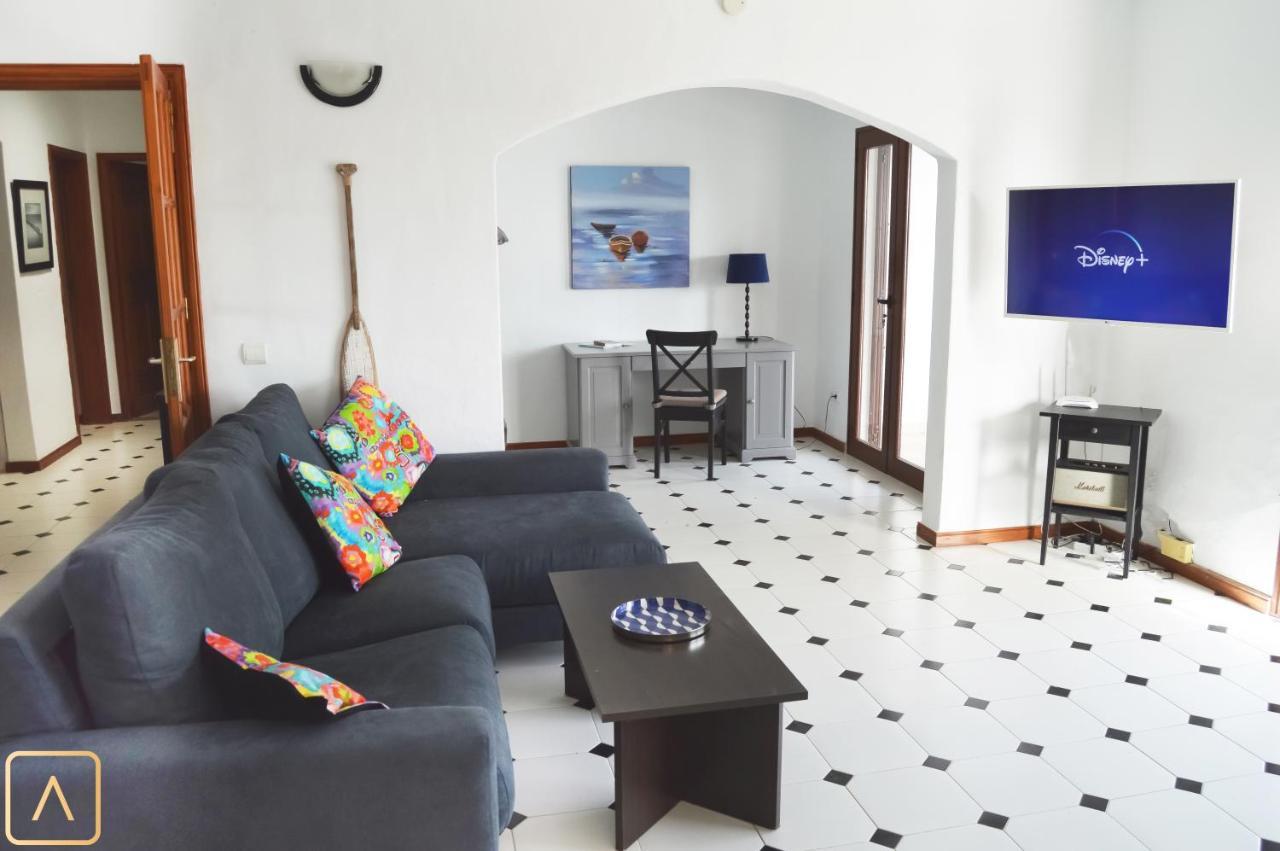 Magica 7 Minutes Walk To Center With Pool And A/c Villa Playa Blanca (Lanzarote)