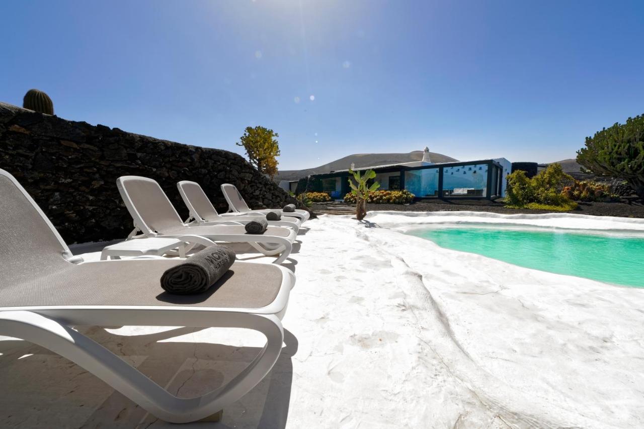 Luxe Ecovilla Listán * Uga