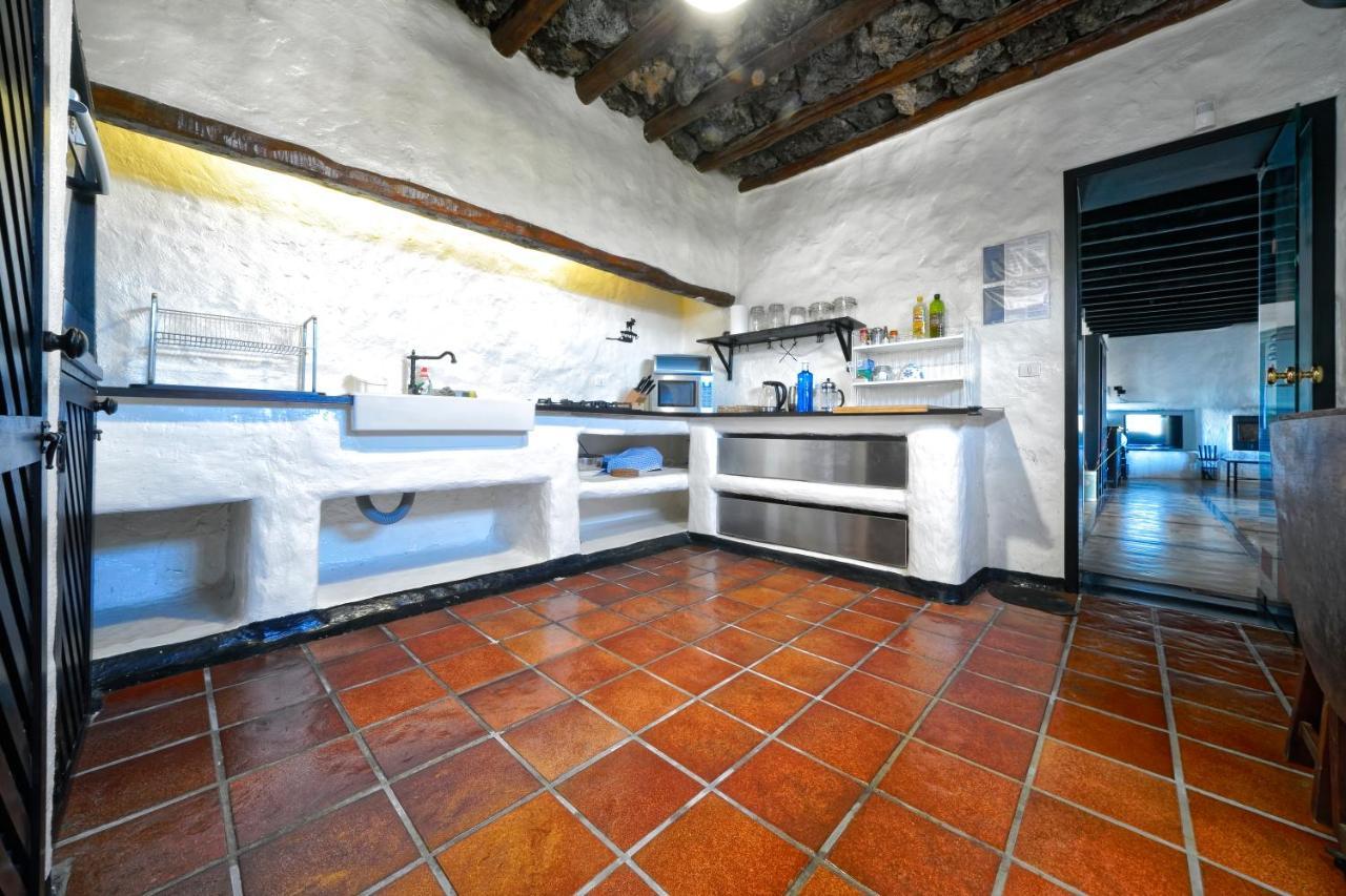 Luxe Ecovilla Listán Villa