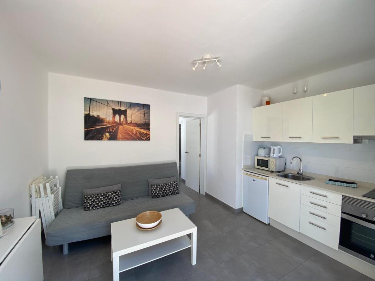 Lola Apartment