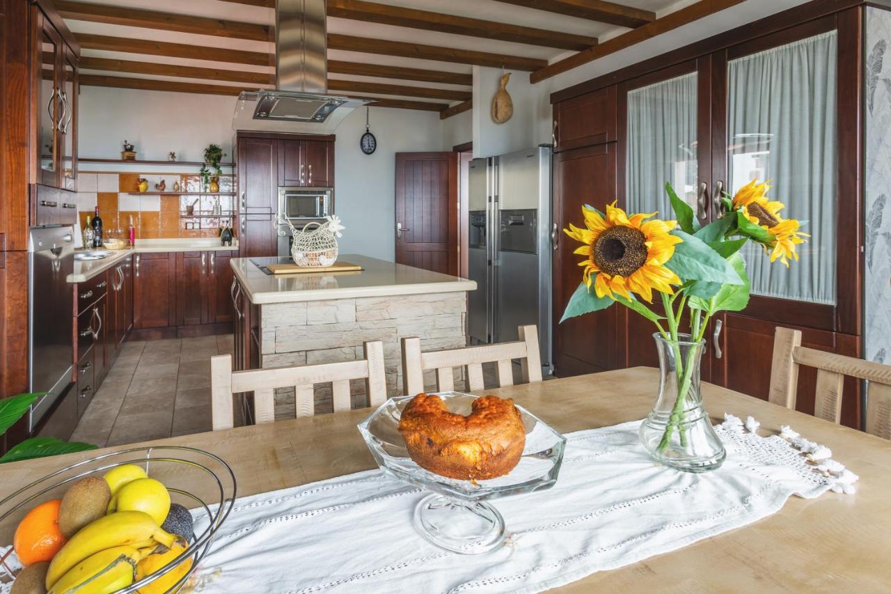 Apartamento Casa Layka, Con Maravillosas Vistas Al Mar La Asomada (Lanzarote)