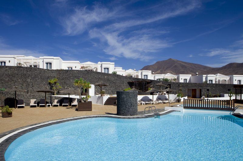 Livvo Coloradamar Aparthotel Playa Blanca (Lanzarote)