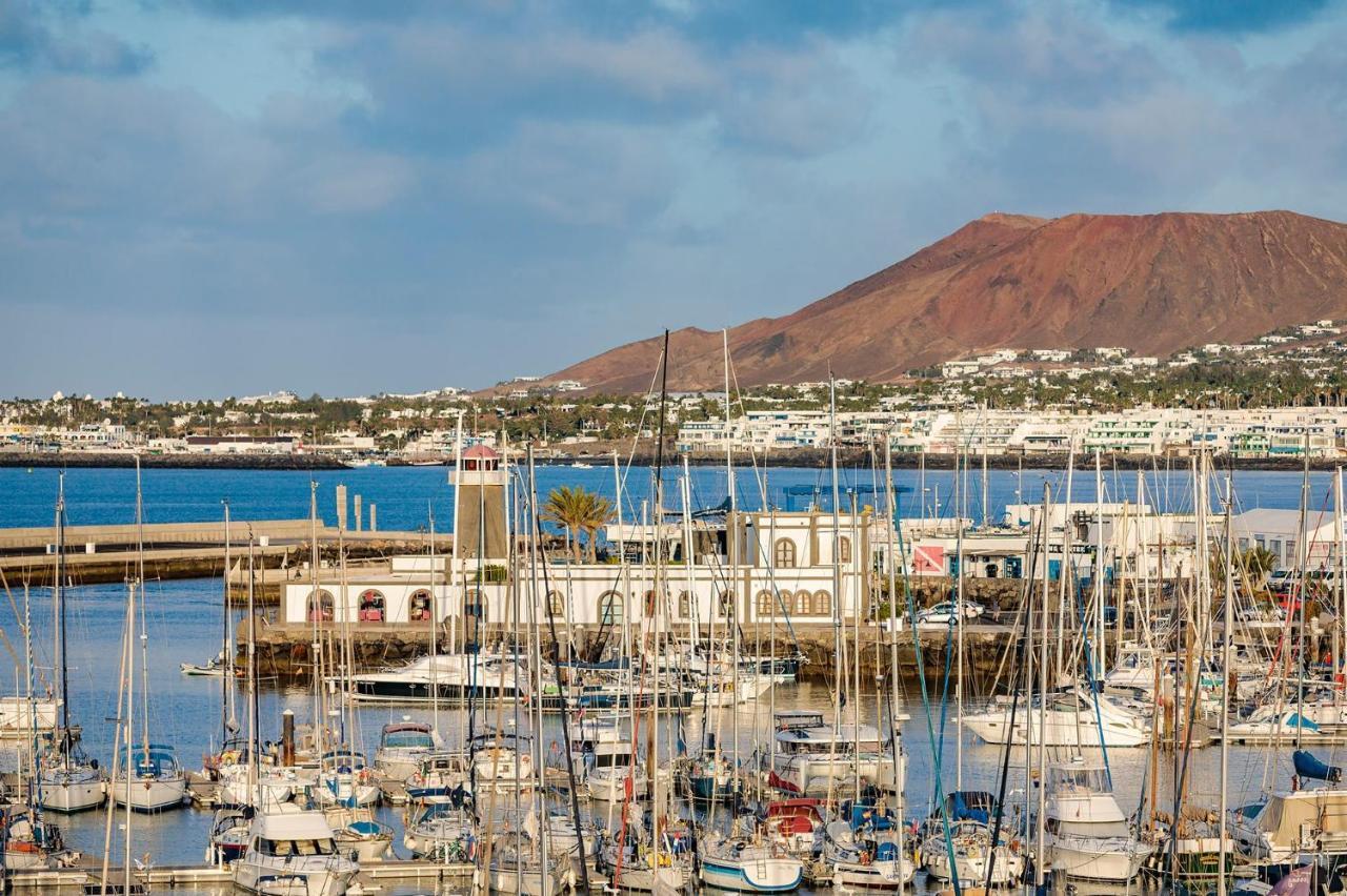 Pola Marinas By Villa