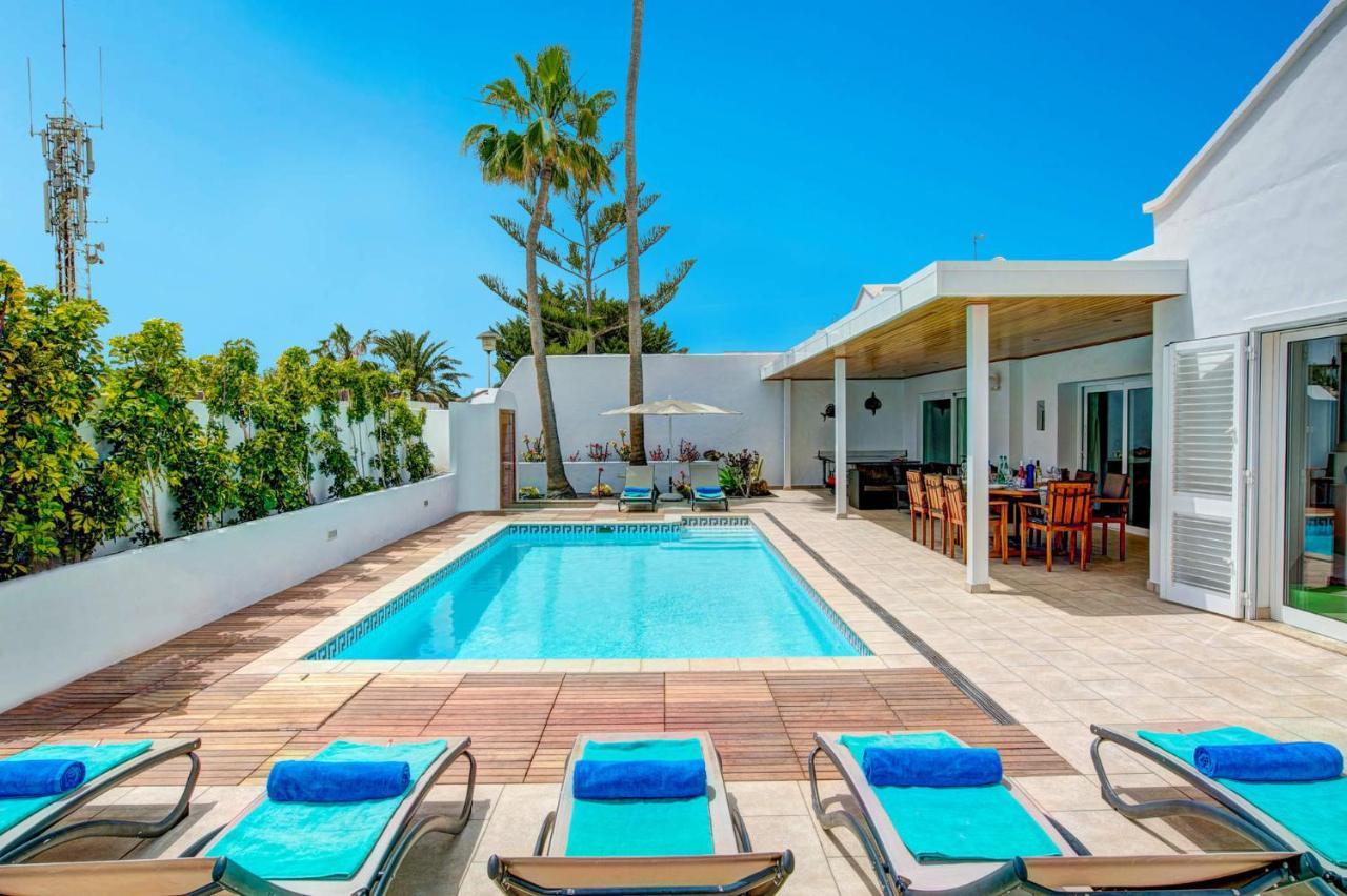 Villa Ana Maria By