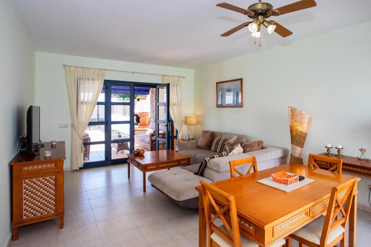 Olano Is A Lovely With Pool And Ac Villa *