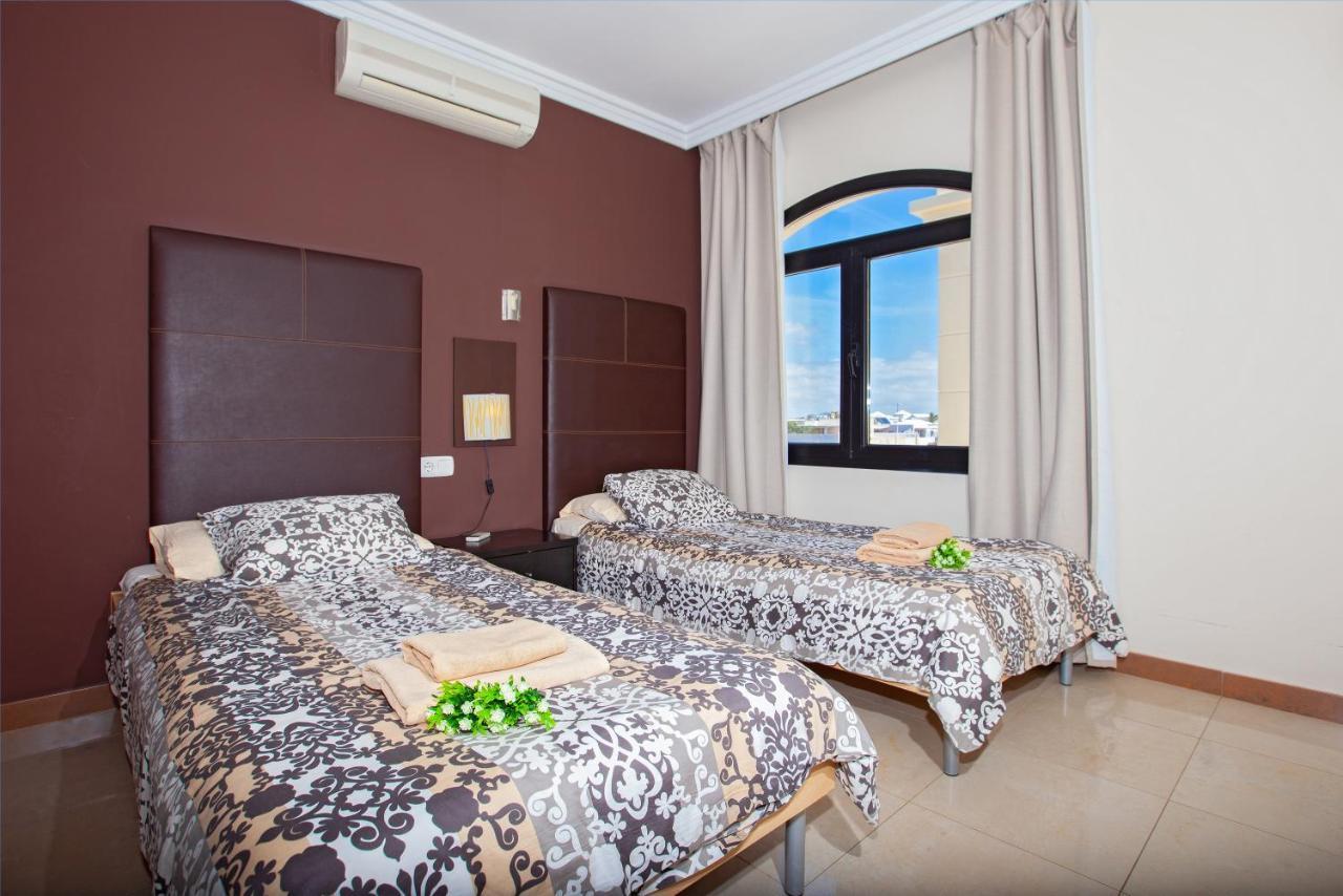 Riviera Park, 2 Bed *