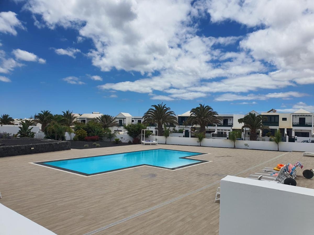 Monarca House, Senator * Costa Teguise
