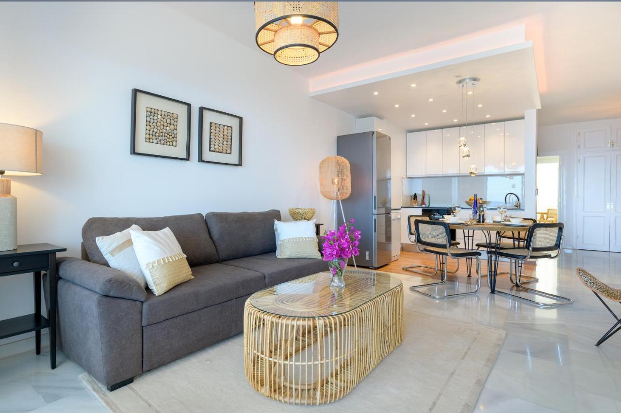 Sol Eterno - Luxury Aparmtent With Direct Oceanview And Extra Services