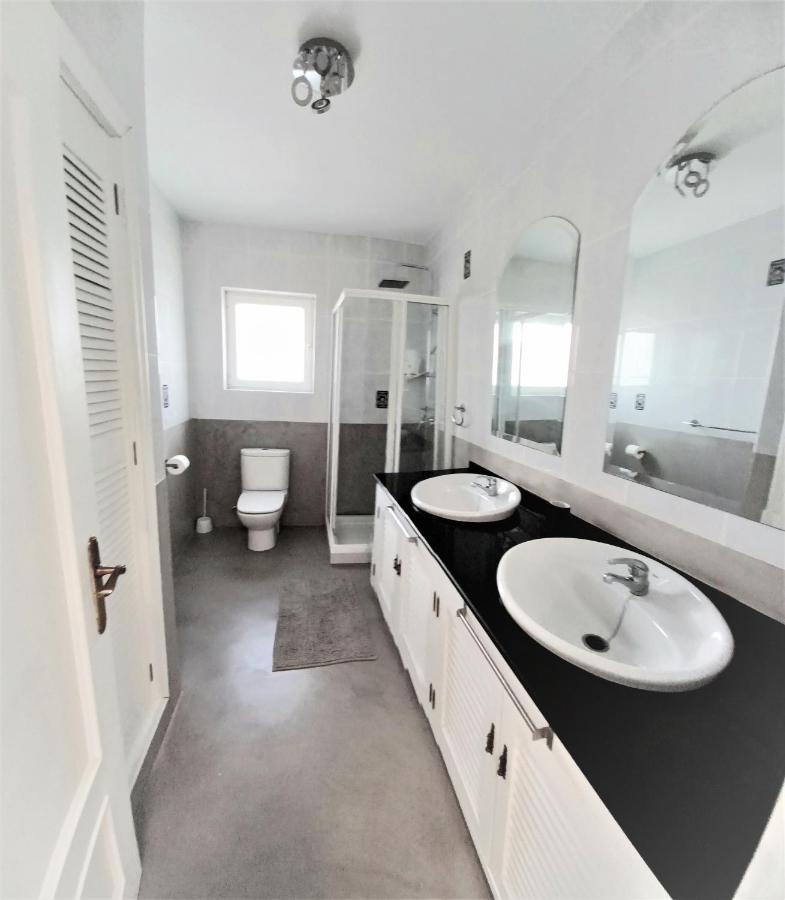 Vista Mar Ii, 280 Qm, Heated Pool, Hottube, Gaming Room, Fast Internet, Meerblick Guime