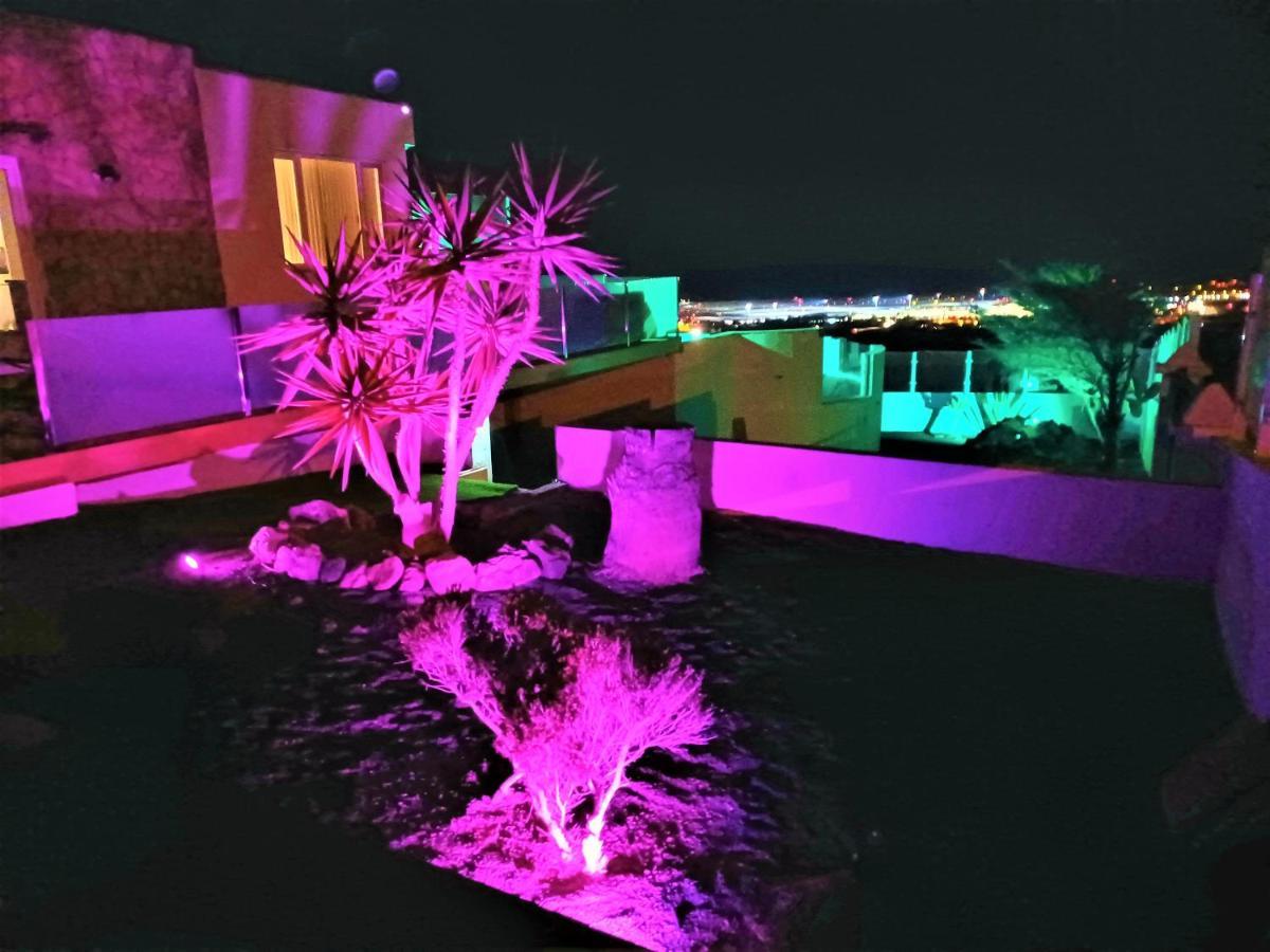 Villa Vista Mar Ii, 280 Qm, Heated Pool, Hottube, Gaming Room, Fast Internet, Meerblick Guime