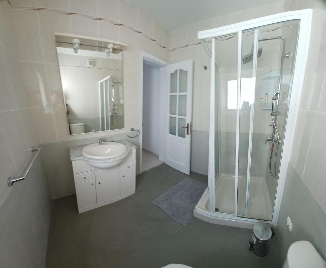 Vista Mar Ii, 280 Qm, Heated Pool, Hottube, Gaming Room, Fast Internet, Meerblick * Guime