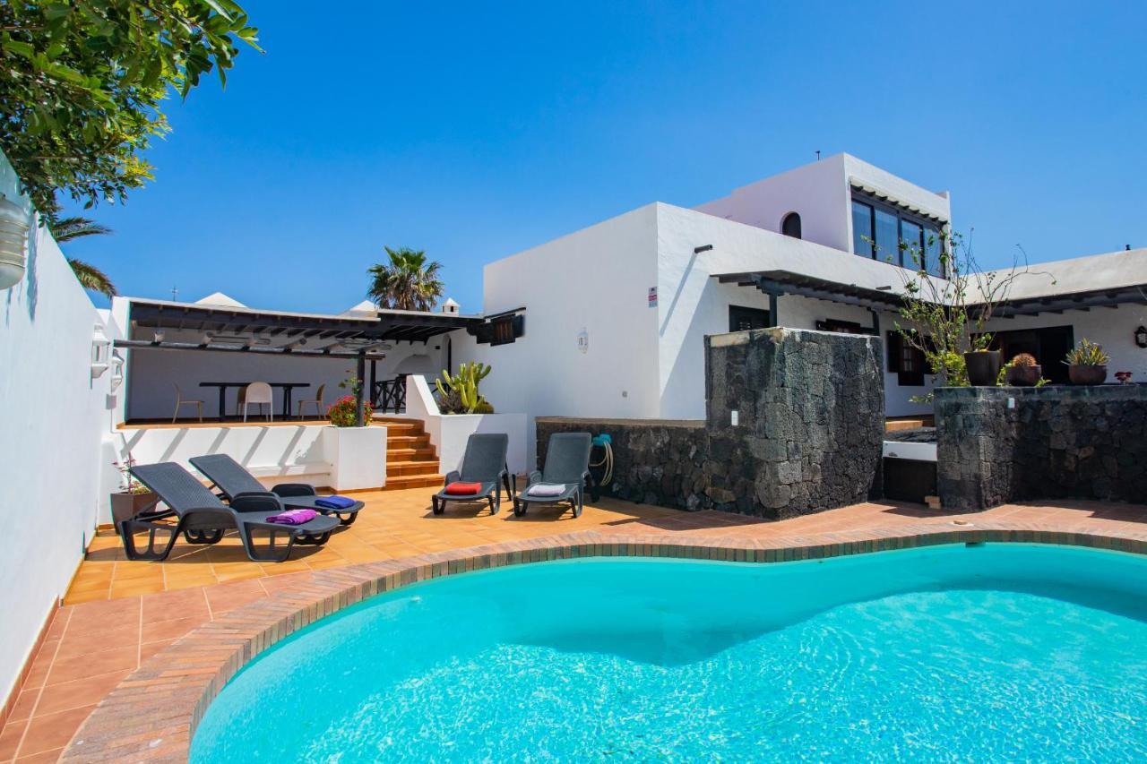 Villa Casa Seara Piscina, Wifi Y 400 Metro De La Playa,