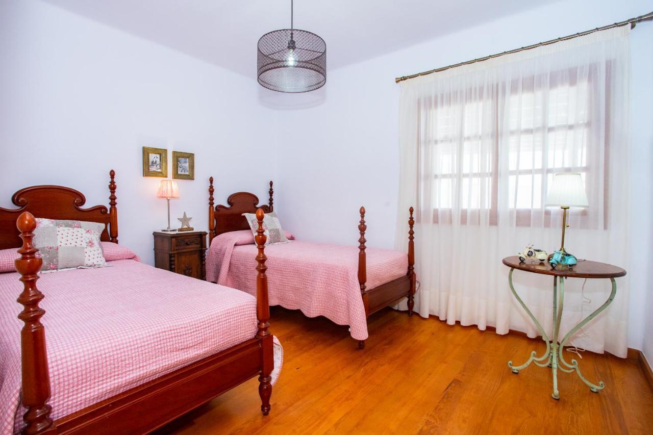 Villa Casa Seara Piscina, Wifi Y 400 Metro De La Playa,