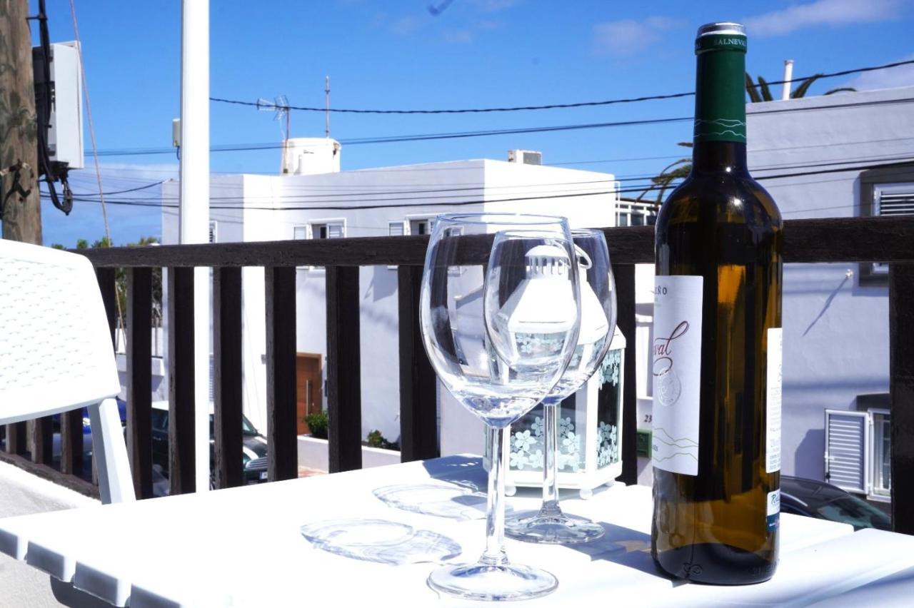 Apto. Guacimeta, A 20m De La Playa. Apartamento *