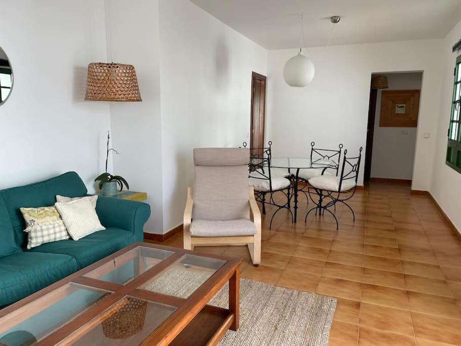 Apartment Amura En Playa De Cucharas *