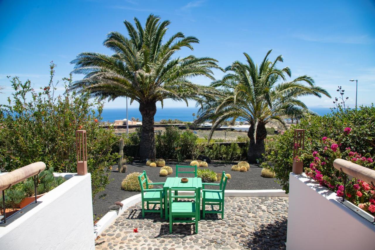 5 Lanzarote Bed & Breakfast