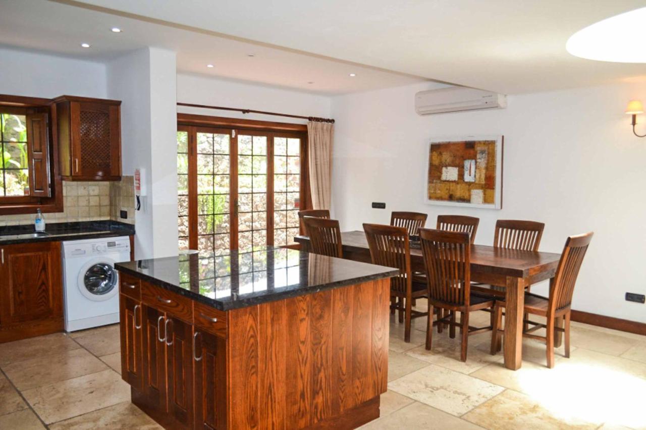 Buena Vista Bocaina Villa *