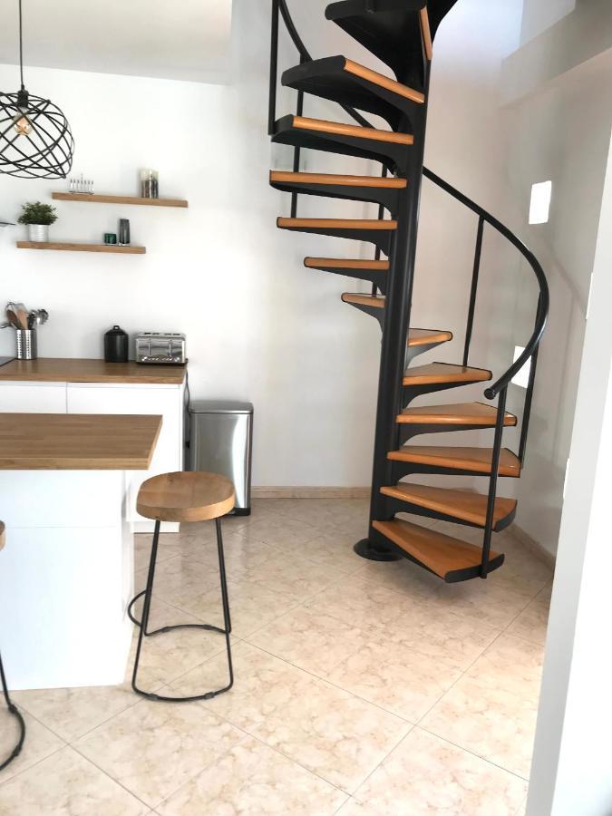 Hermosa Vida, Beautiful 3 Bed 2 Bath With Air Con, Free Wifi & Private Pool *
