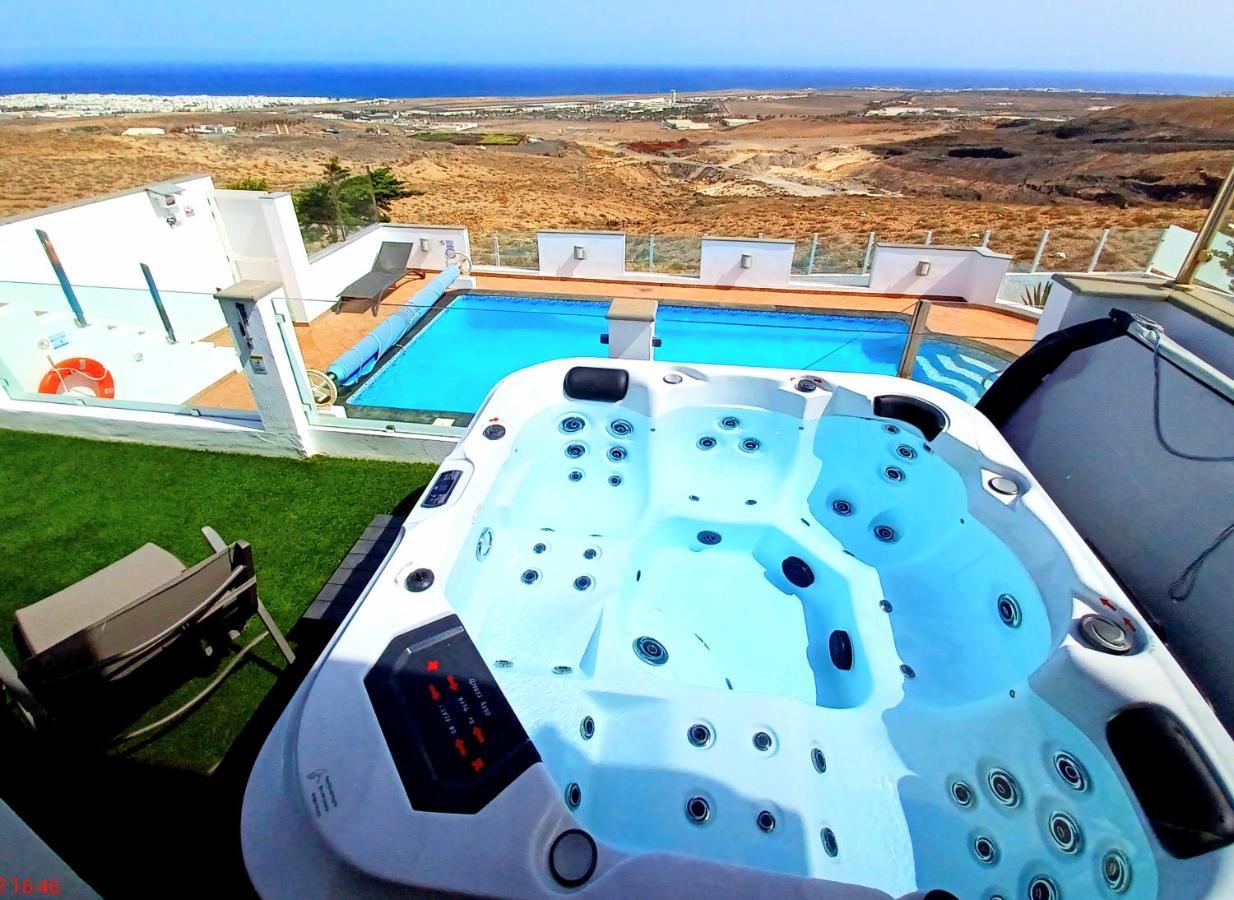 Vista Mar Ii, 280 Qm, Heated Pool, Hottube, Gaming Room, Fast Internet, Meerblick Guime