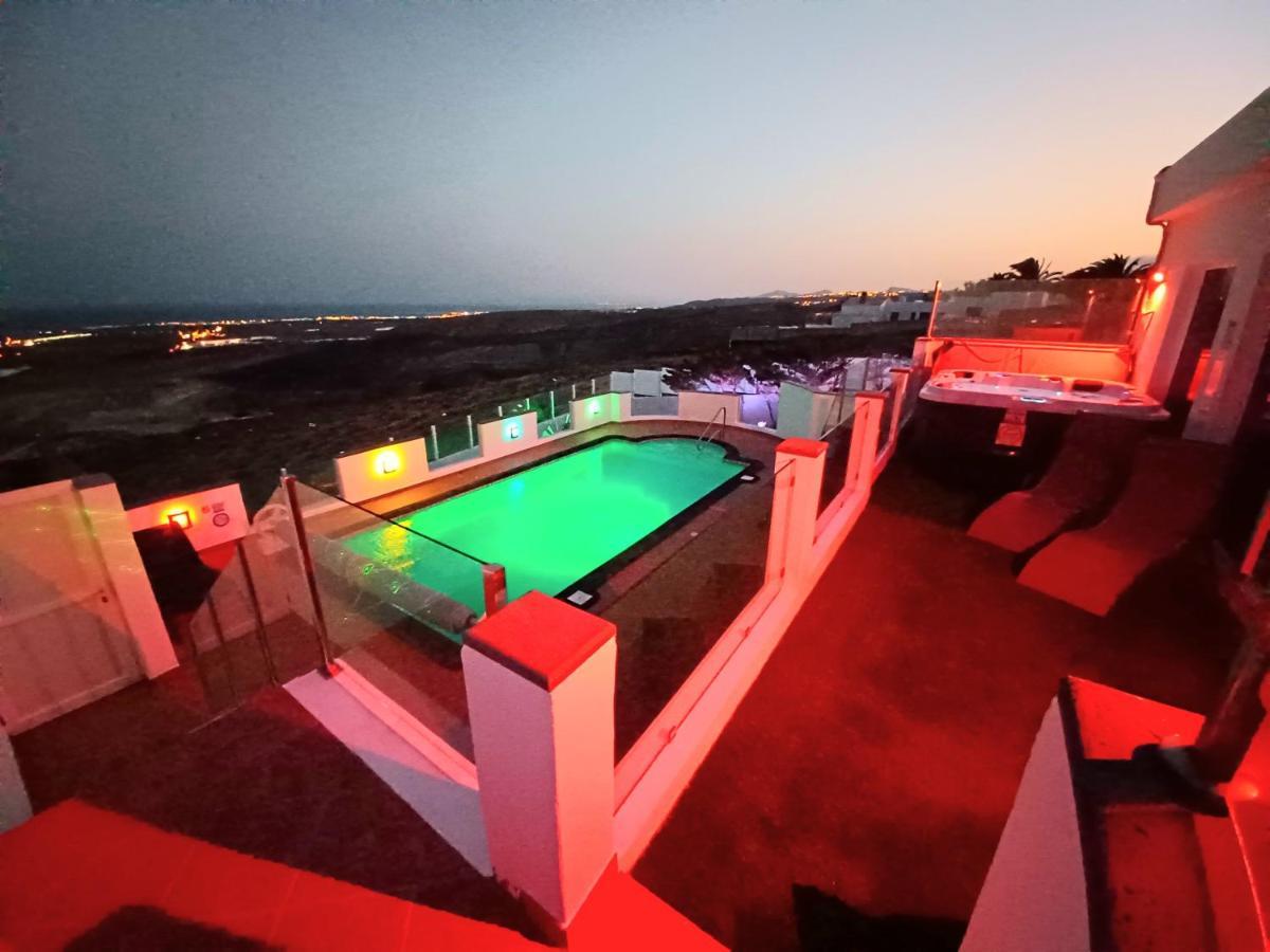 Vista Mar Ii, 280 Qm, Heated Pool, Hottube, Gaming Room, Fast Internet, Meerblick Villa