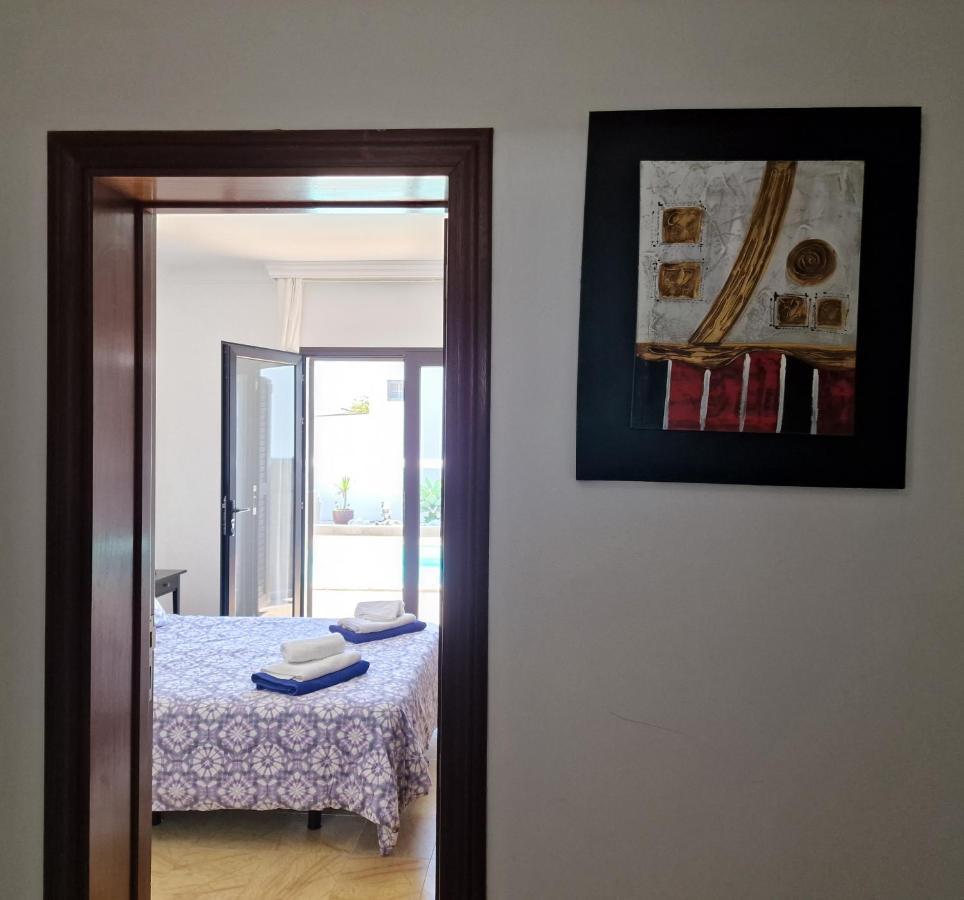 Villa Lola