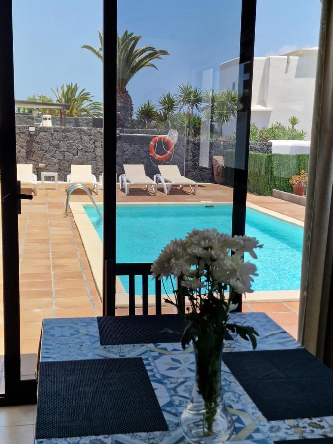 Villa Lola