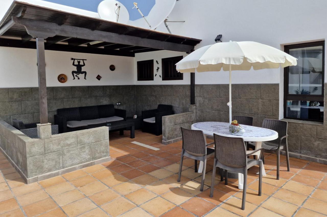 Villa Lola *
