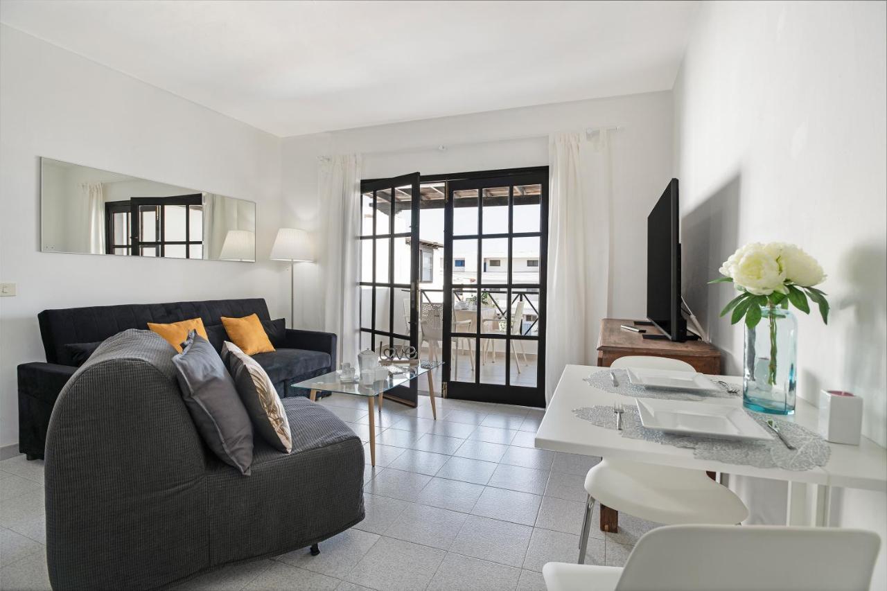 Apartment Casa Marina 14 *