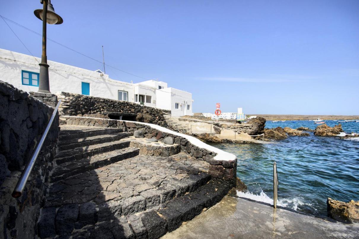 Apartment Seaside Piscina Natural Salinas *