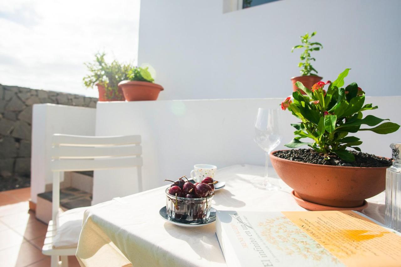 Studio With Terrace And Wifi At La Santa Lanzarote Apartamento