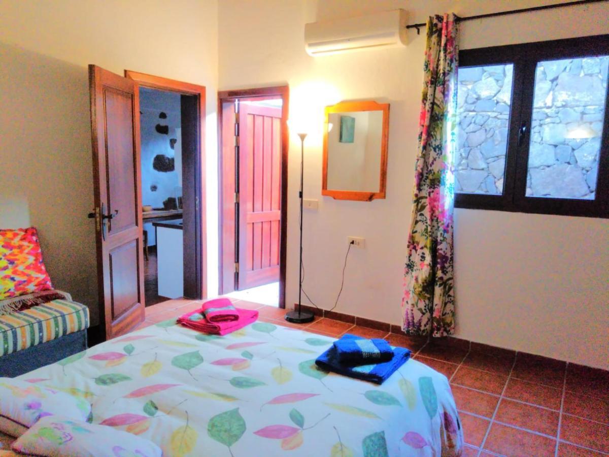 Centro Ave Fénix * Femés