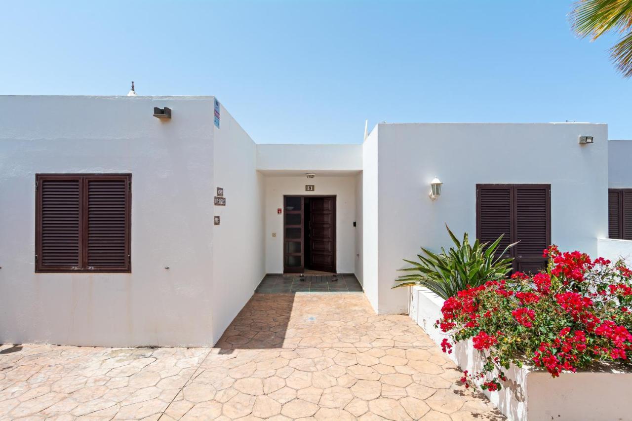 Mariposa Villa *