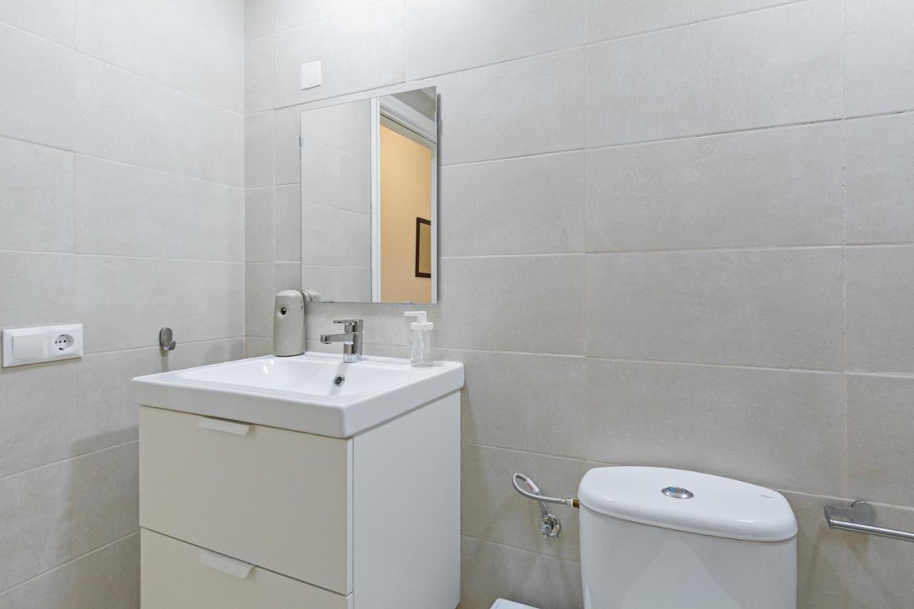 Centric - Wifi - 2 Min From Charco San Gines