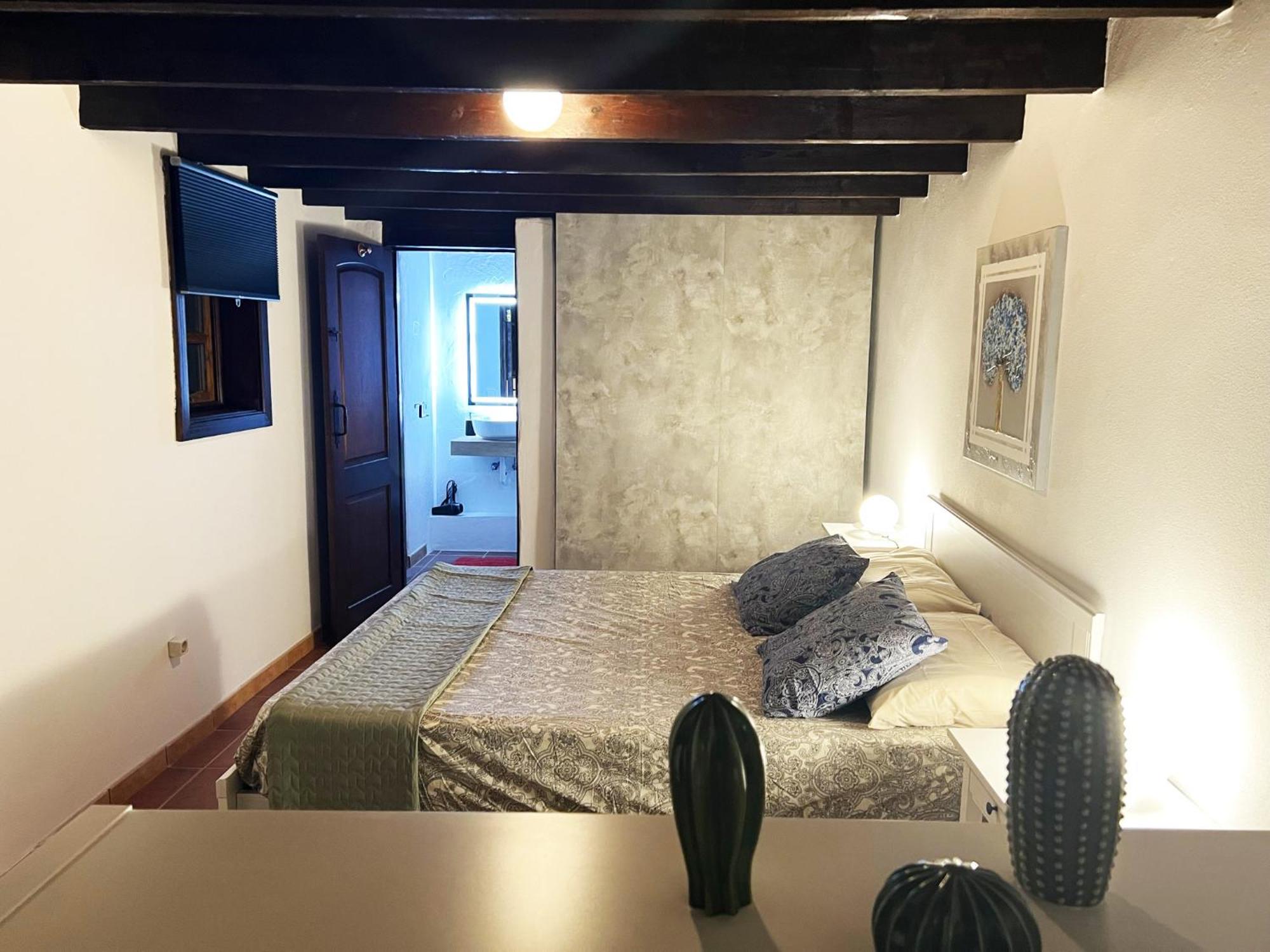 With Heated Pool Villa *