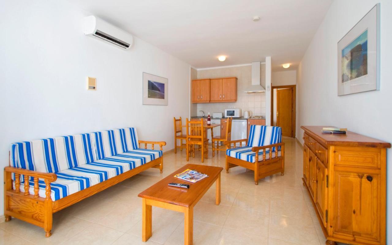 Apartment Club Pocillos *